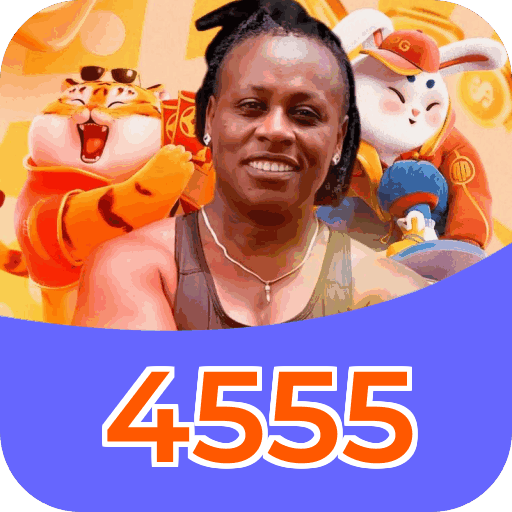 Comunidade Facebook 4555 mostrando posts, comentários e engajamento de membros